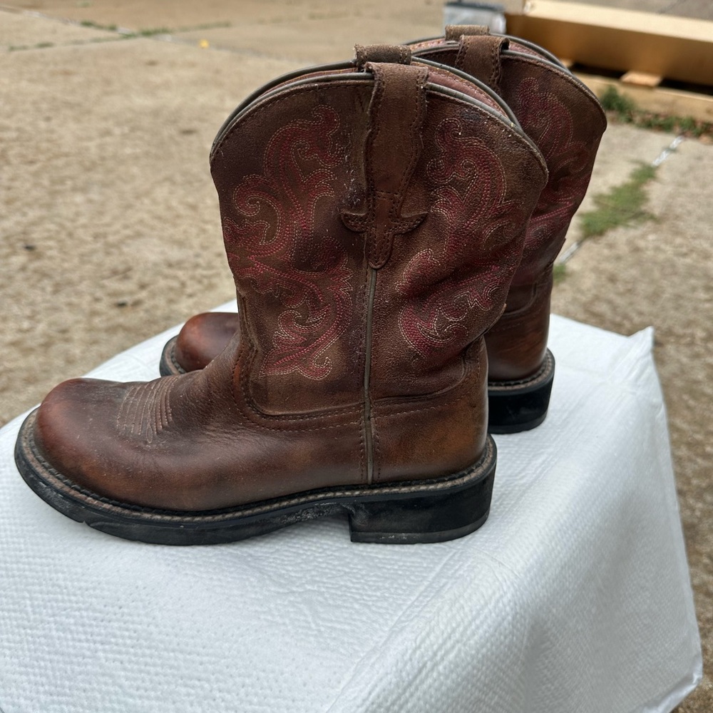 Ariat Brown and Red Heeled Boots - Picture 2 of 6